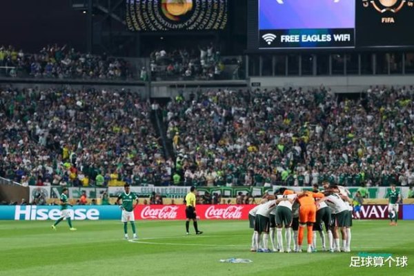 Cầu thủ trẻ Brazil 18 tuổi đã 
